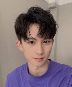 黄圣恋情爆料视频大全最新,揭秘明星背后的情感纠葛